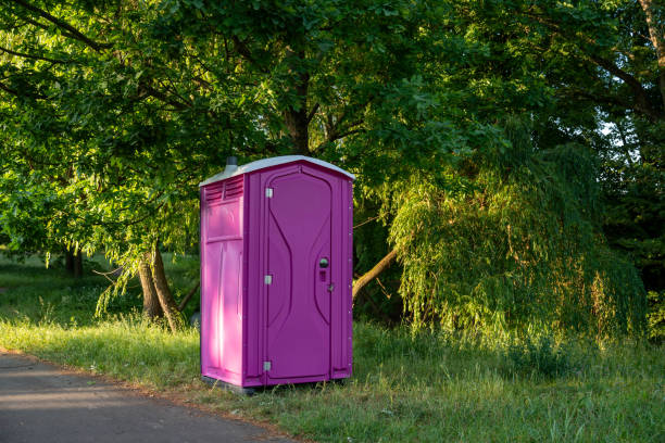 Best Porta potty rental near me  in Jeanerette, LA